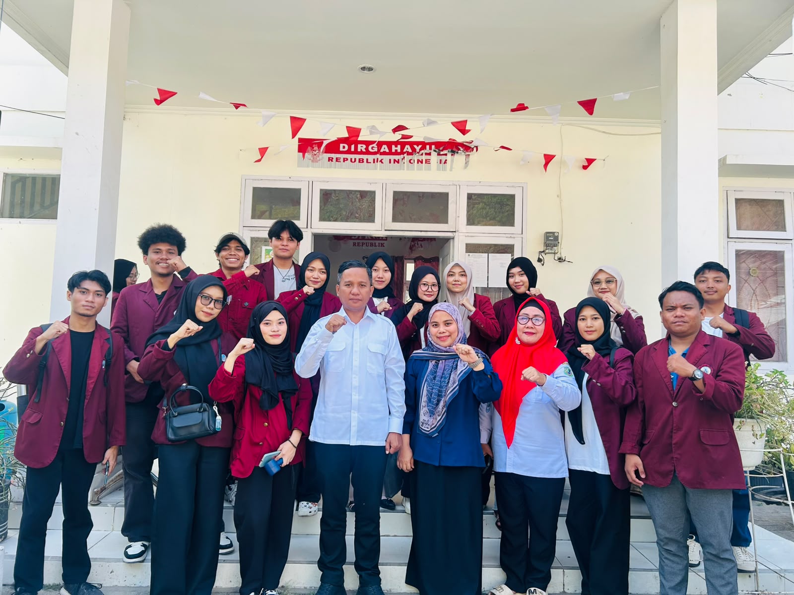 Tanpa Gambar