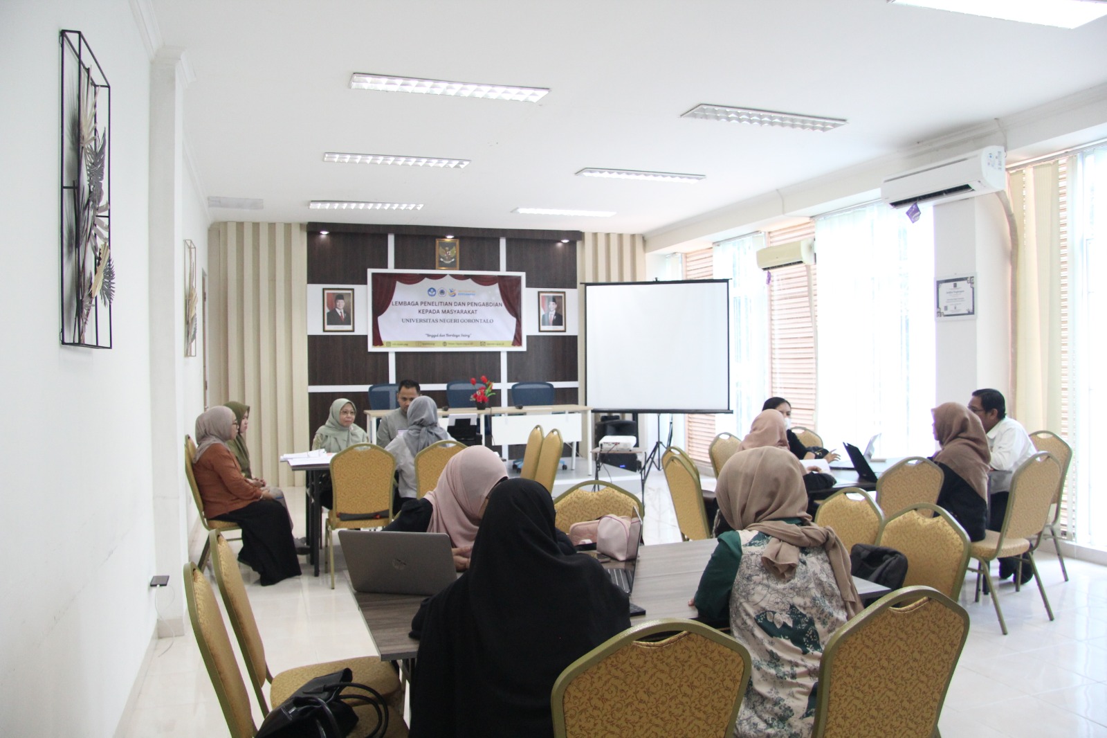 Tanpa Gambar