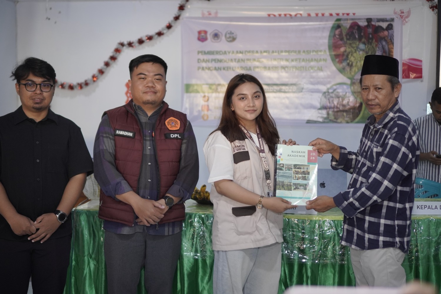 Tanpa Gambar