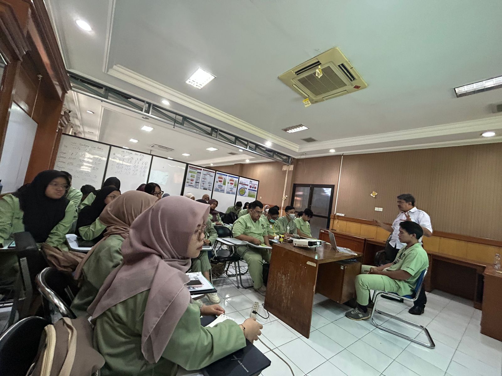 Tanpa Gambar