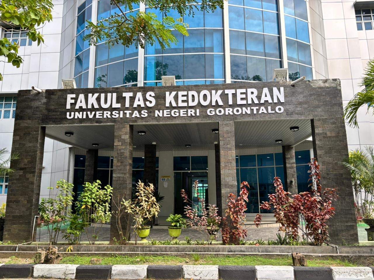 Tanpa Gambar