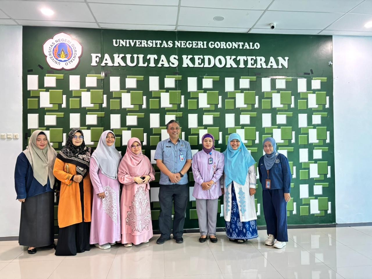 Tanpa Gambar