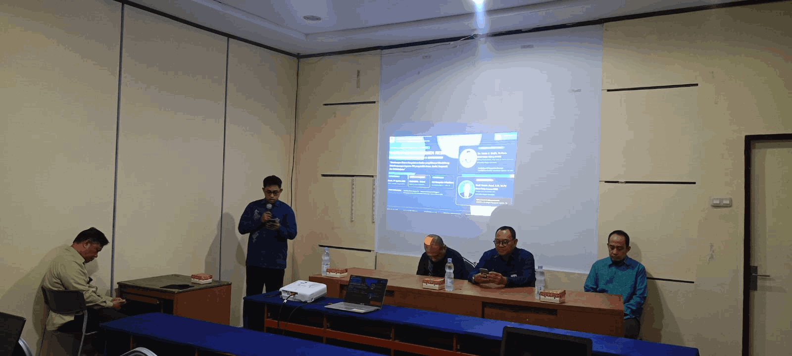 Tanpa Gambar