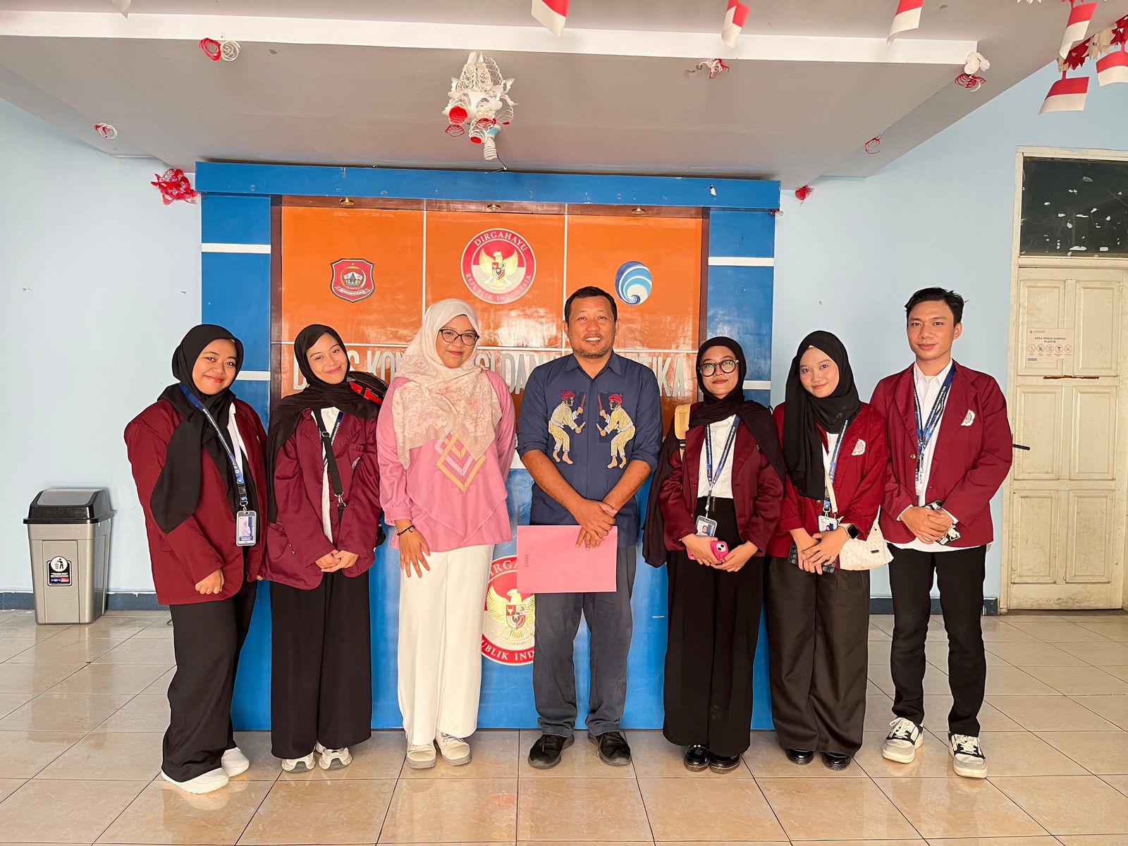 Tanpa Gambar