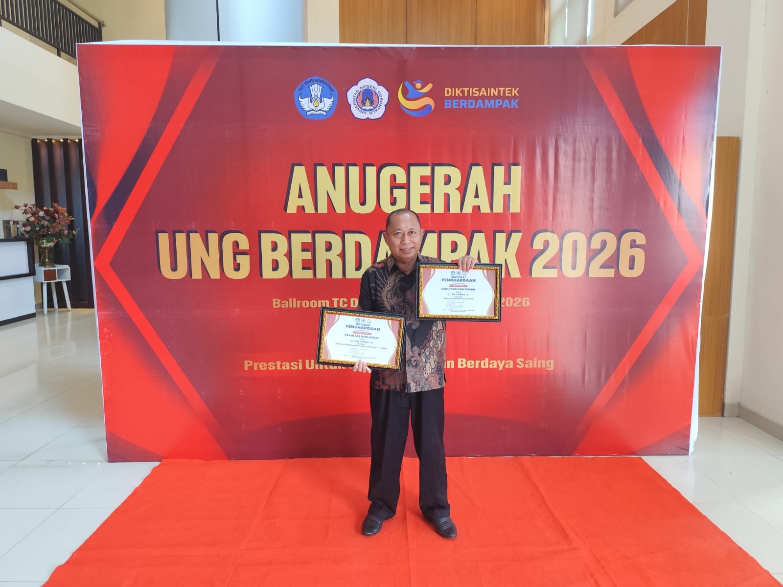 Tanpa Gambar