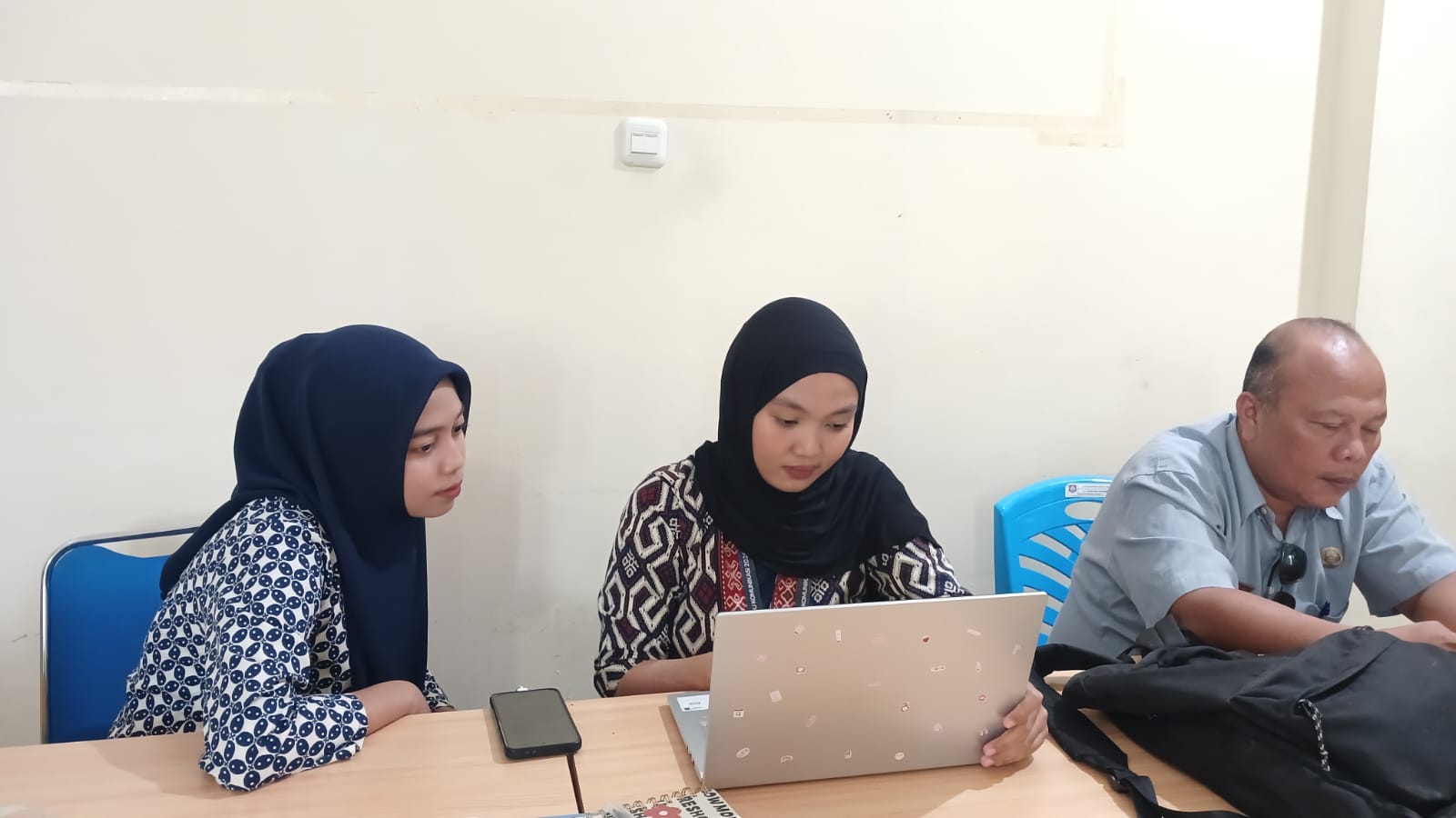 Tanpa Gambar