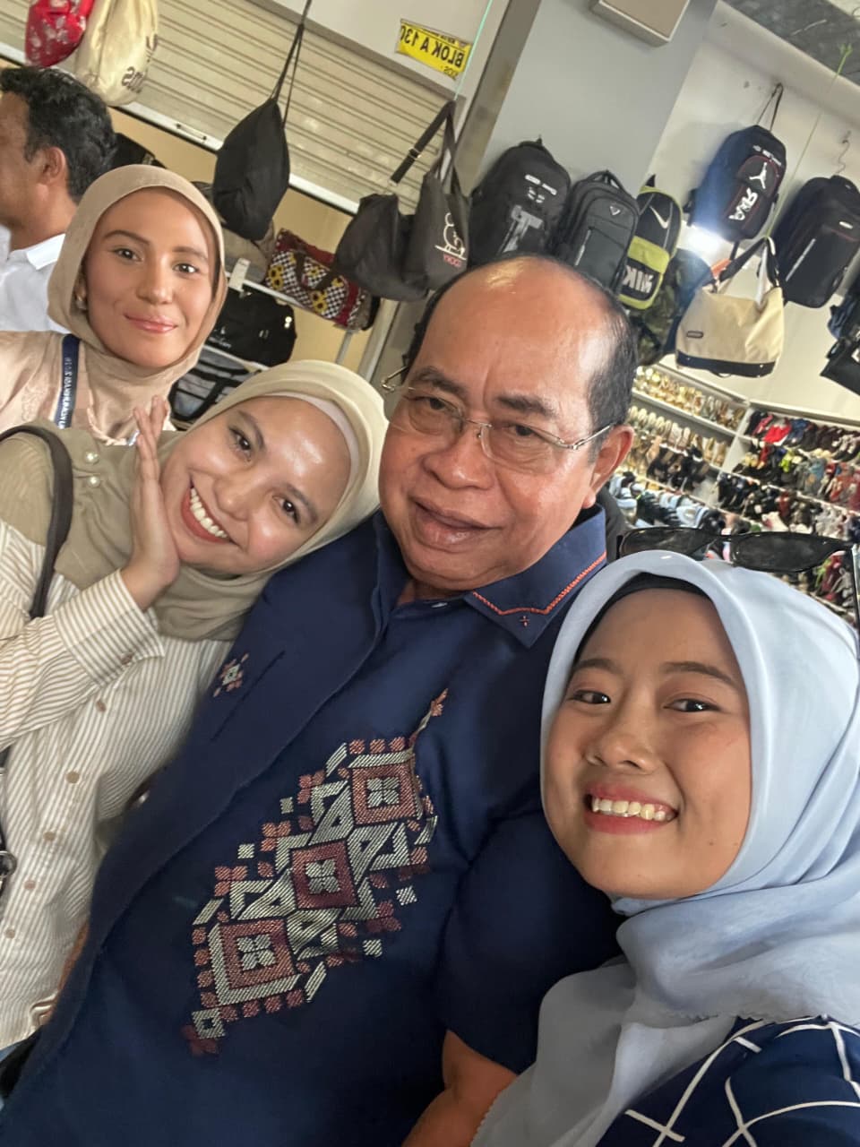 Tanpa Gambar