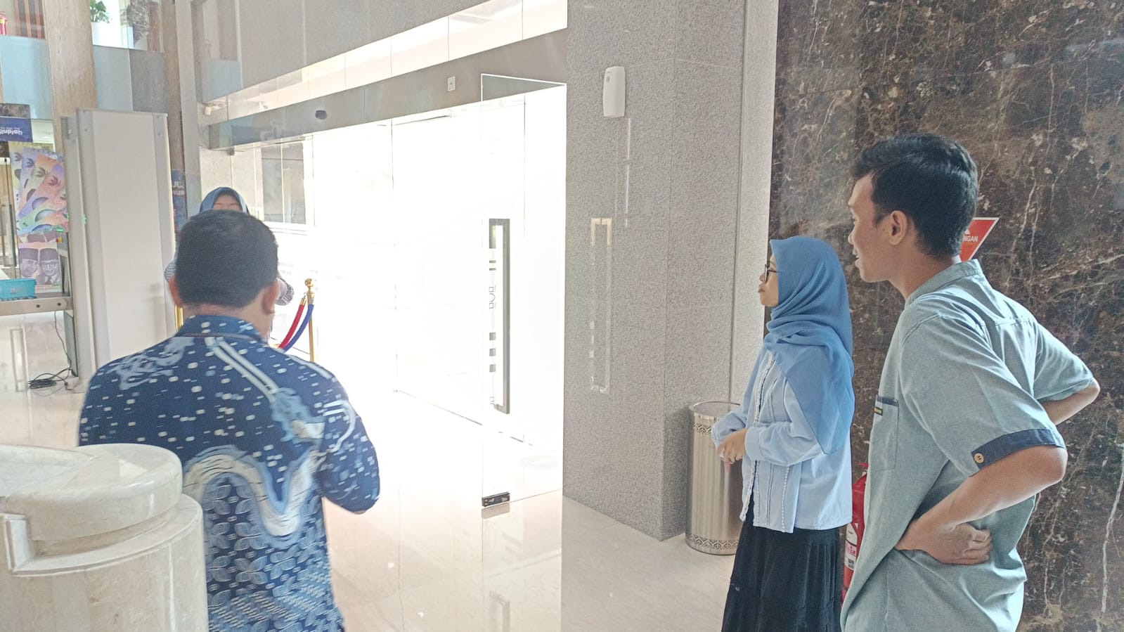 Tanpa Gambar