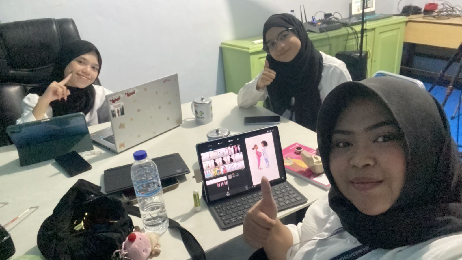 Tanpa Gambar
