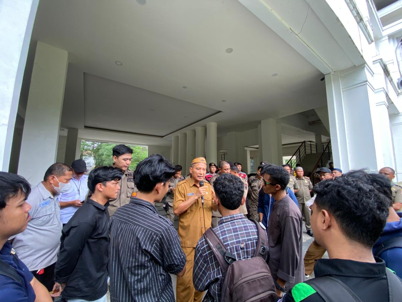 Tanpa Gambar