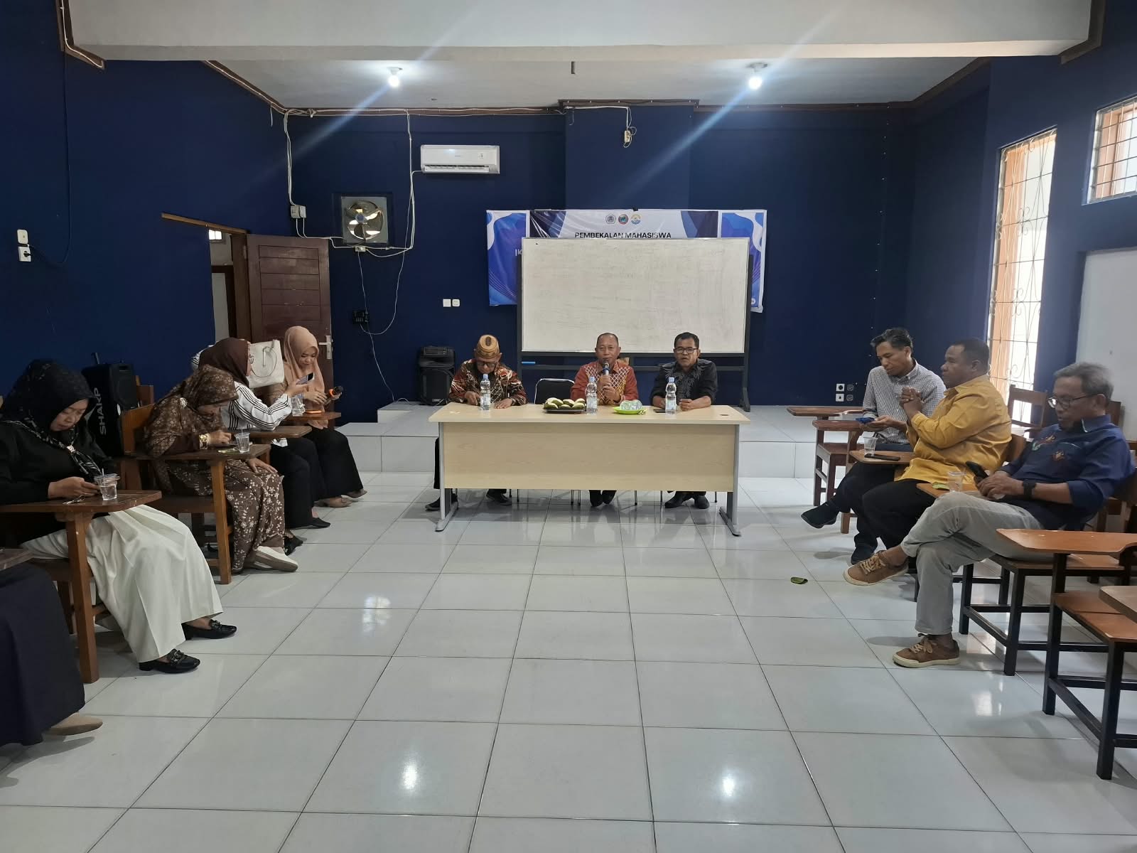 Tanpa Gambar