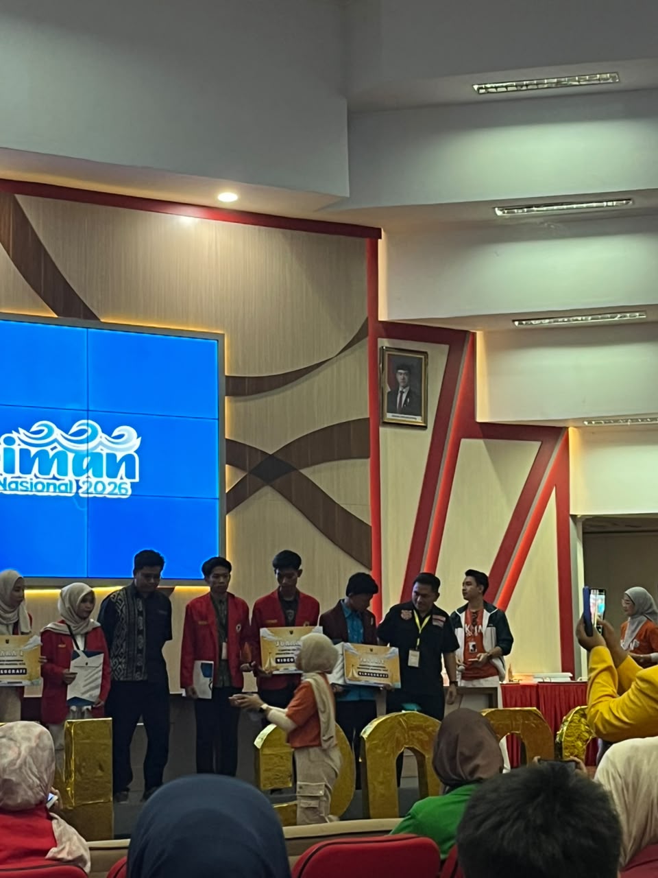 Tanpa Gambar