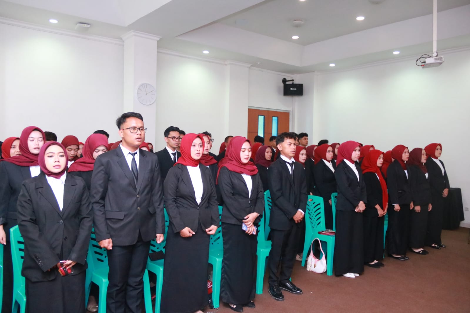 Tanpa Gambar