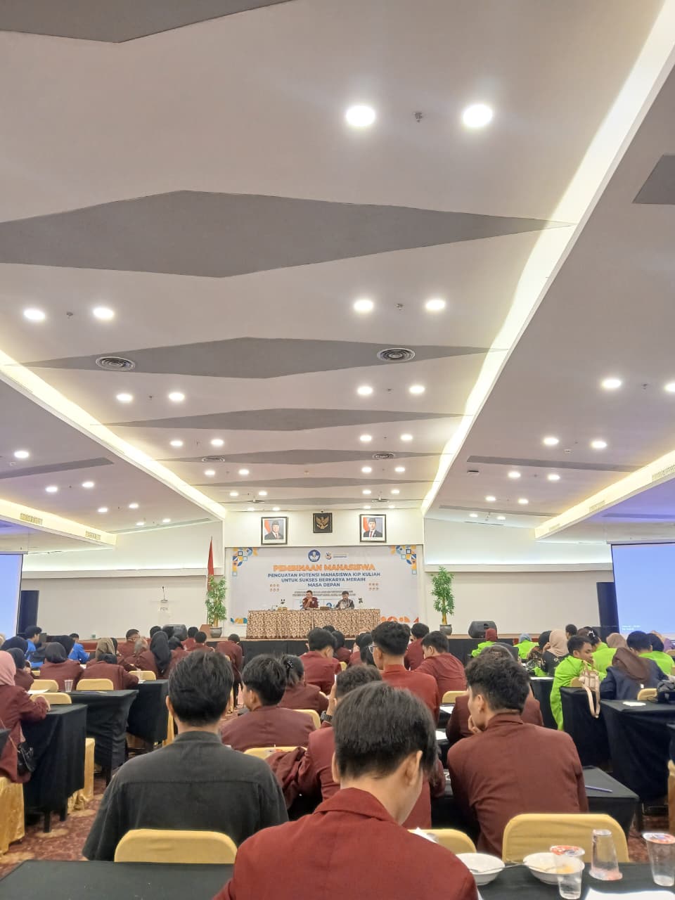 Tanpa Gambar