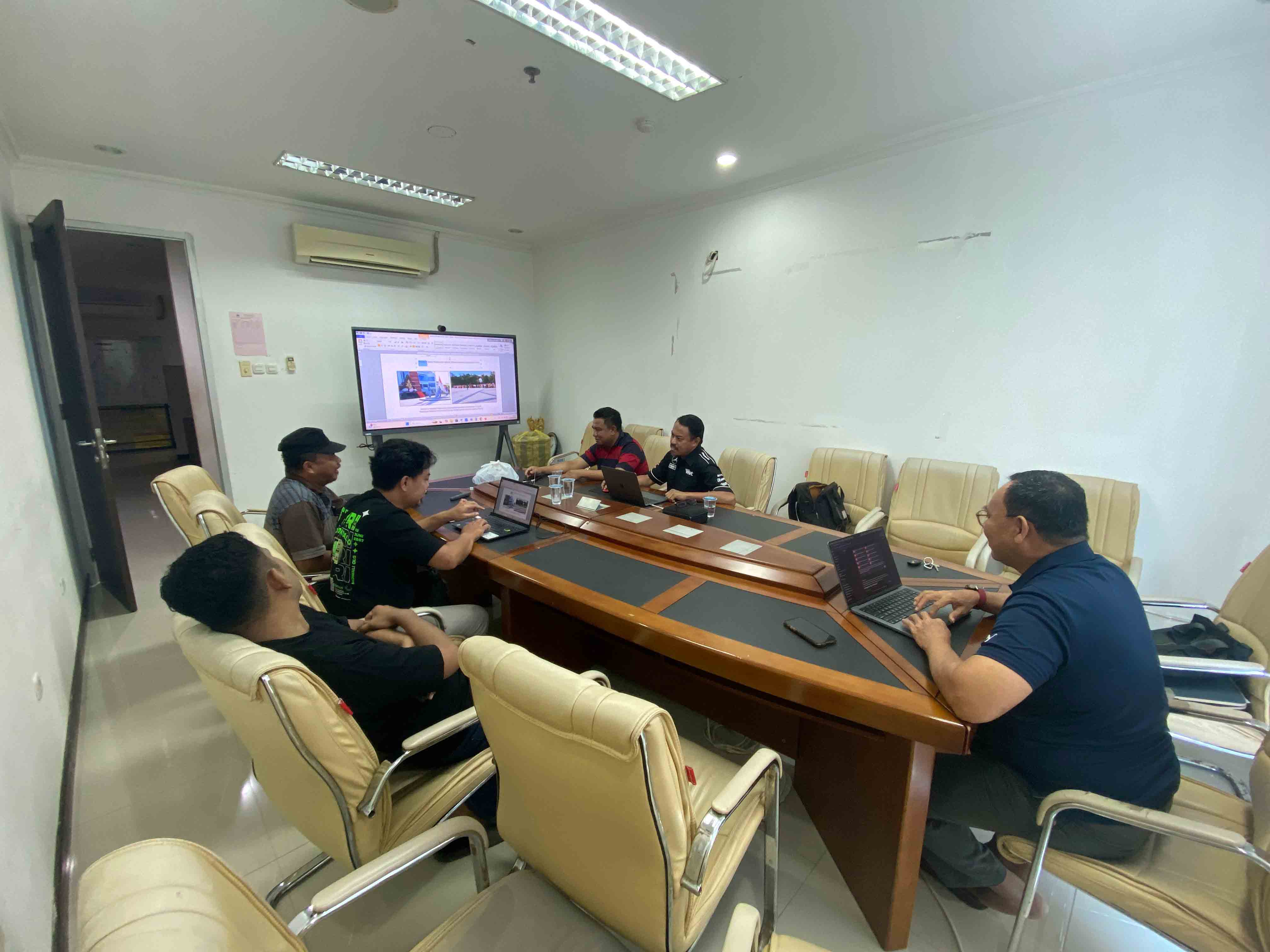 Tanpa Gambar