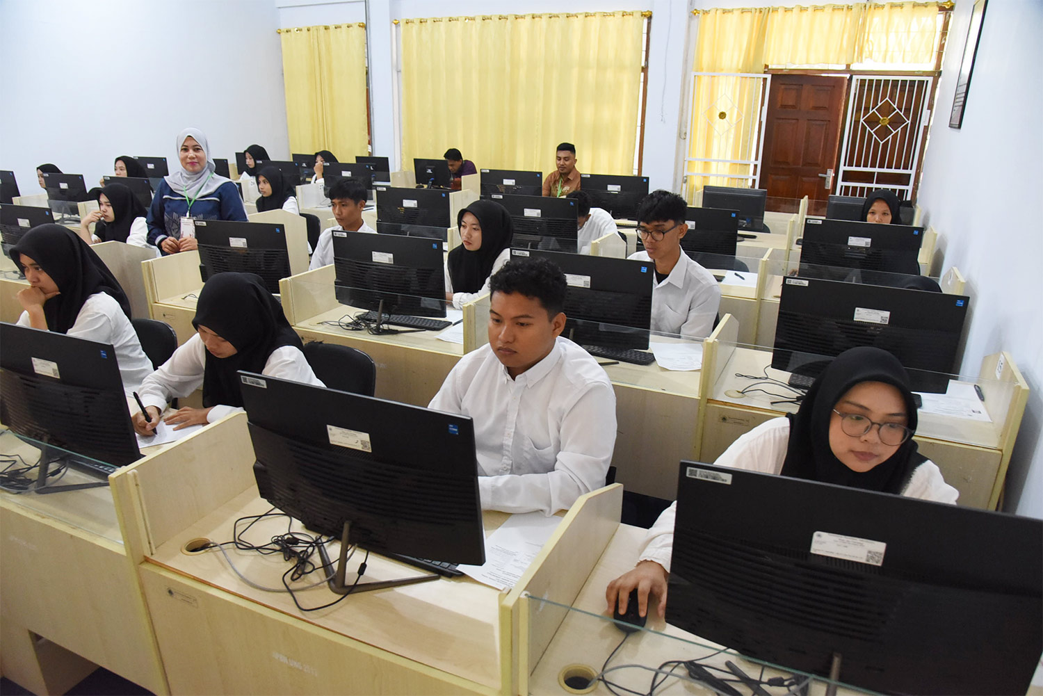 Tanpa Gambar