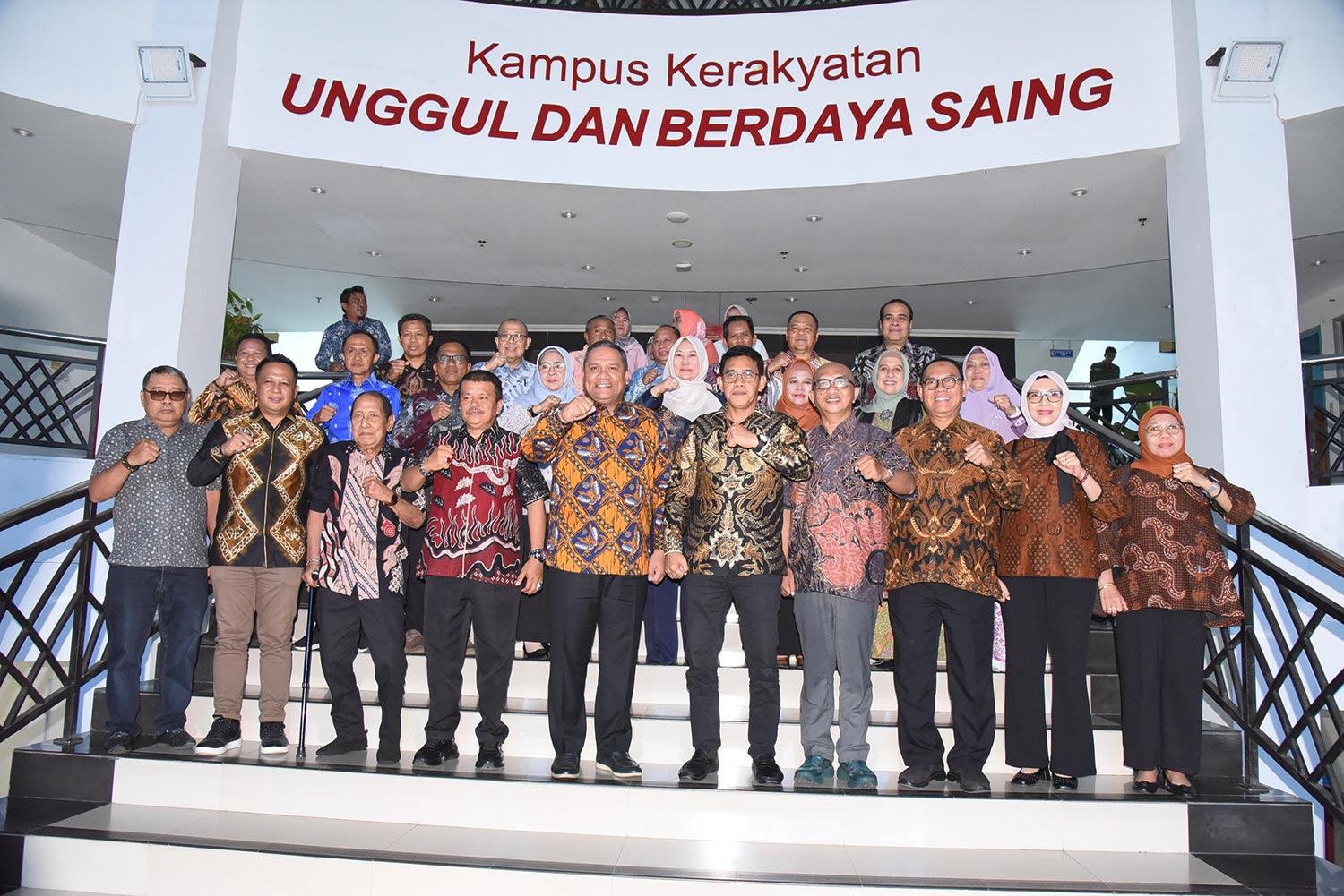 Tanpa Gambar