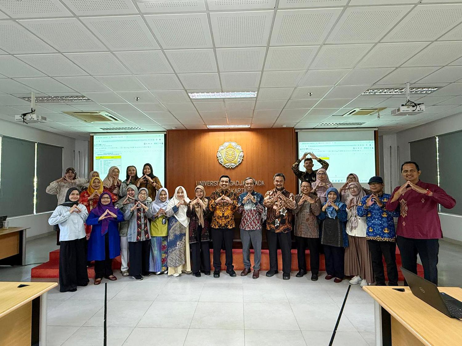Tanpa Gambar
