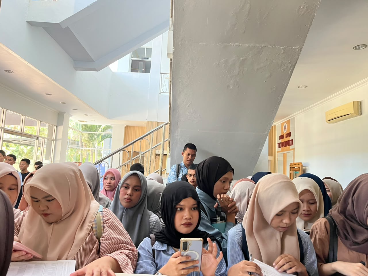 Tanpa Gambar