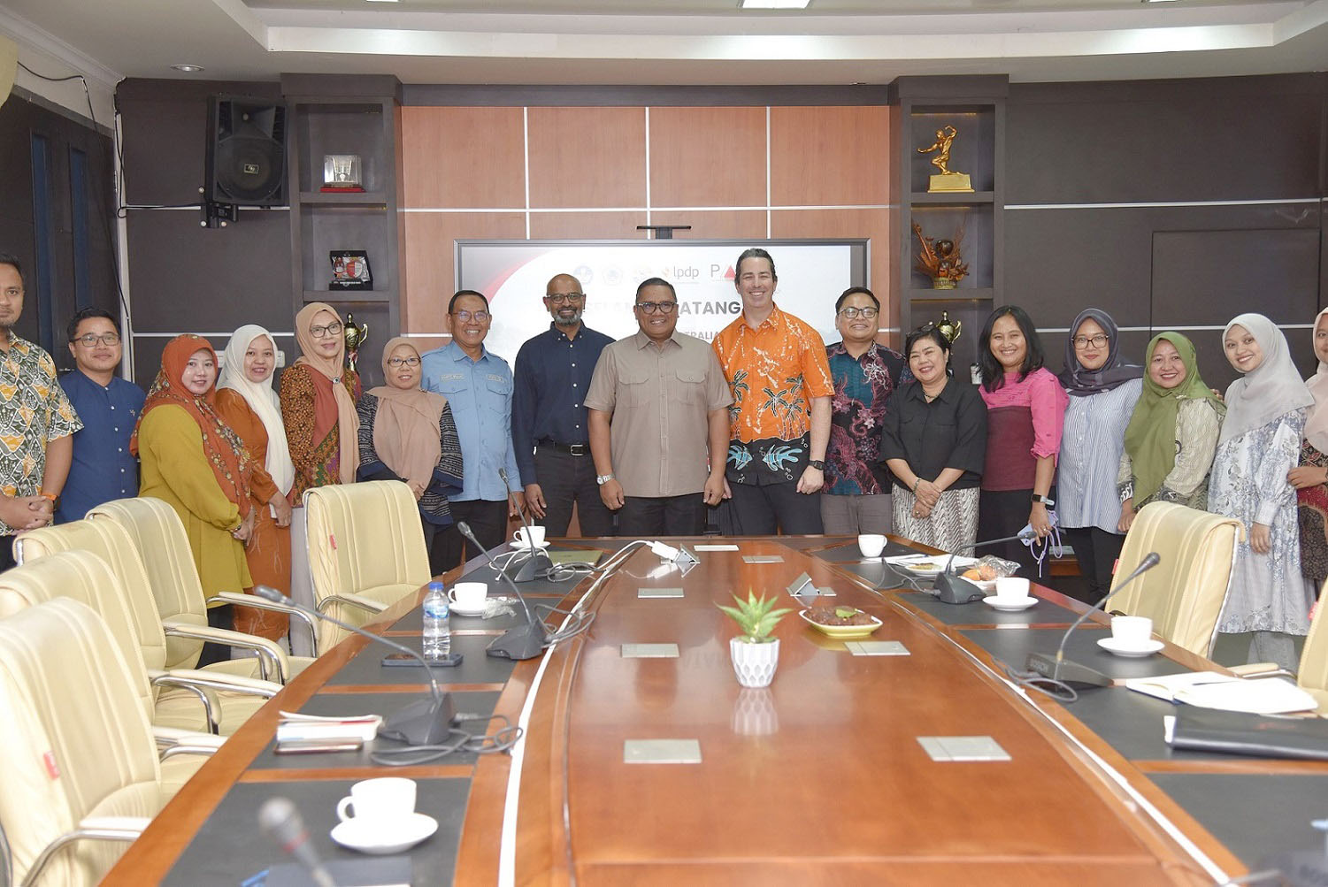 Tanpa Gambar