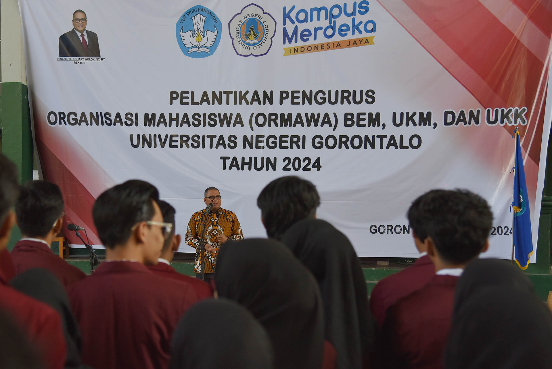 Aplikasi Peminjaman Ruangan Ormawa Univ Trilogi 2024